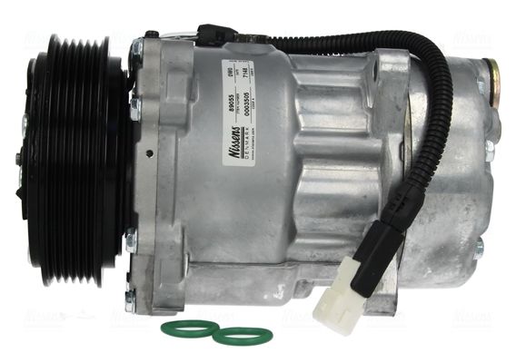 Compressor, airconditioning