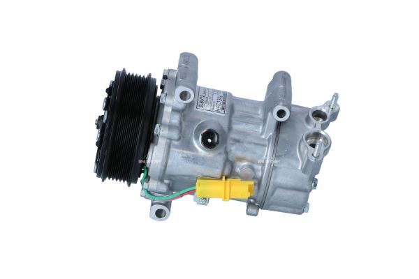 Compressor, airconditioning